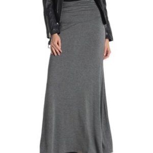BOBEAU SIDE SLIT MAXI SKIRT TAGS ATTACHED